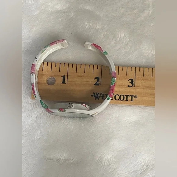 White Floral Design Ladies Bangle Style Wristwatch - Picture 12 of 12